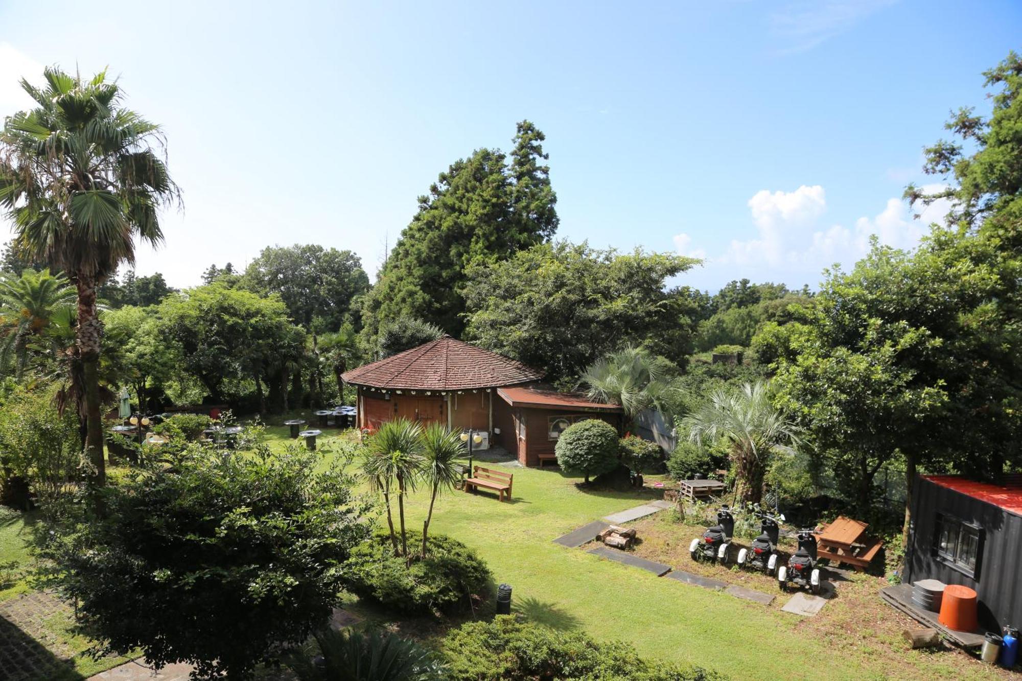 Jeju M Resort Seogwipo Exterior foto